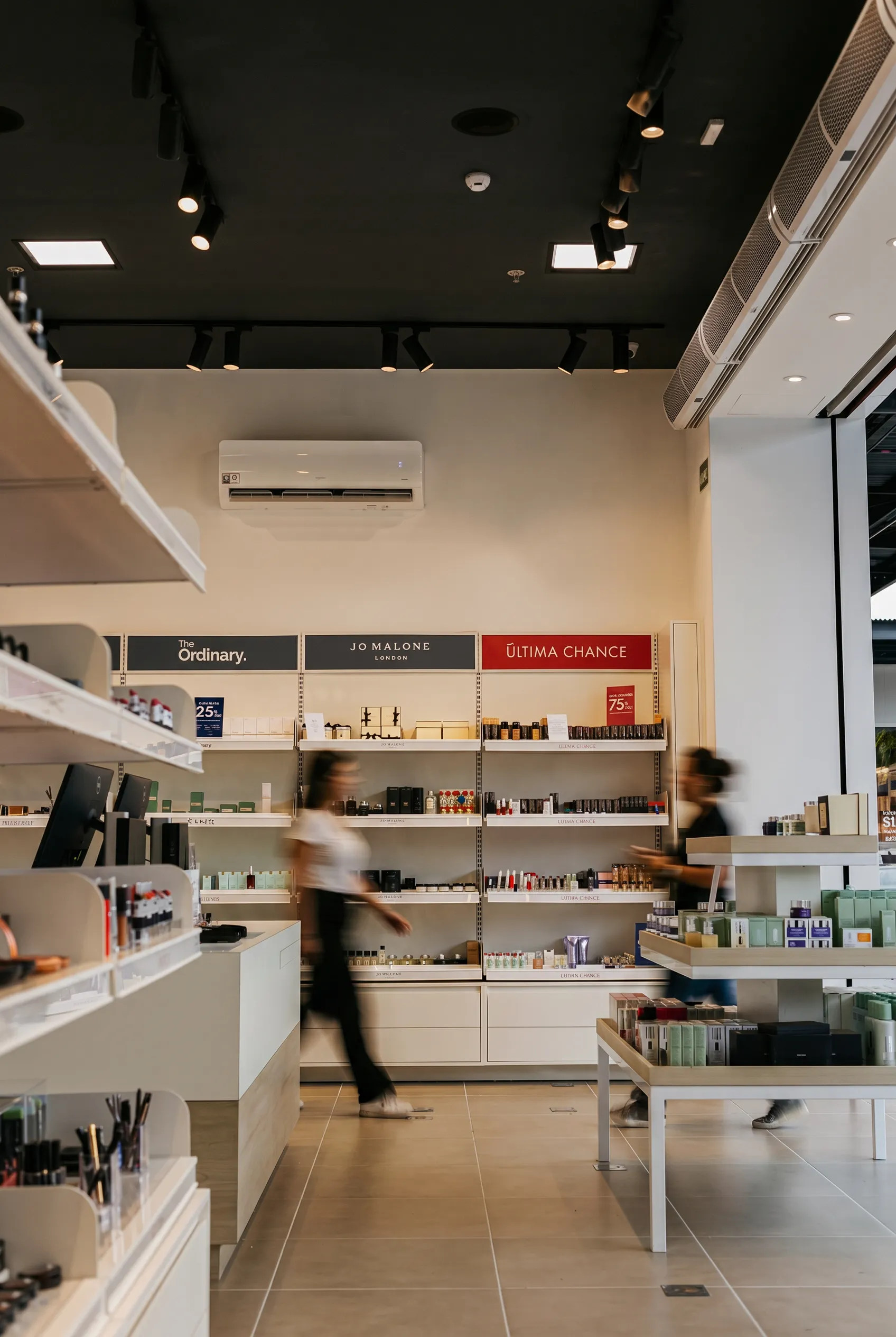 Estée Lauder — Retrofit de Marca — registro 05