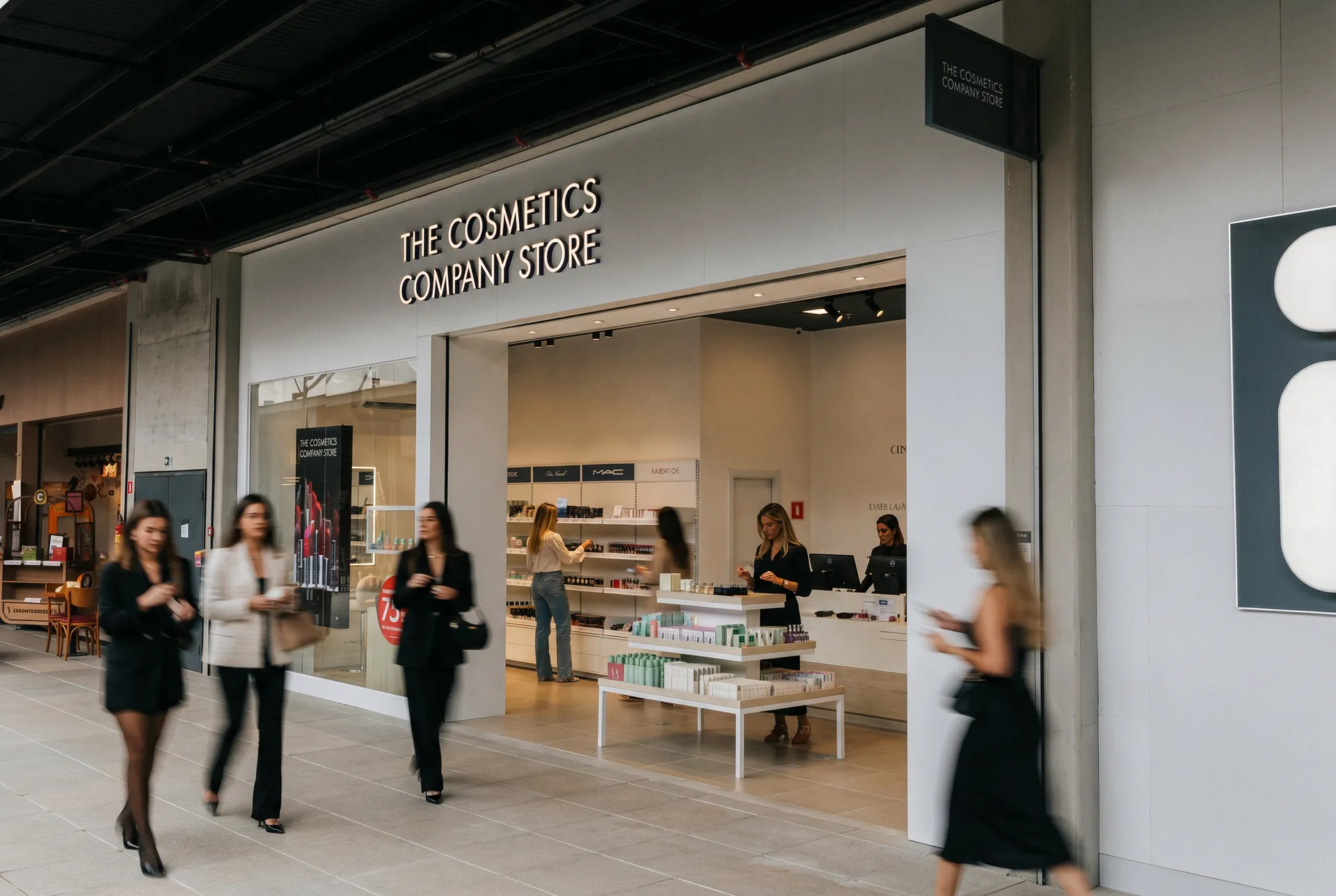 Estée Lauder — Retrofit de Marca — registro 12