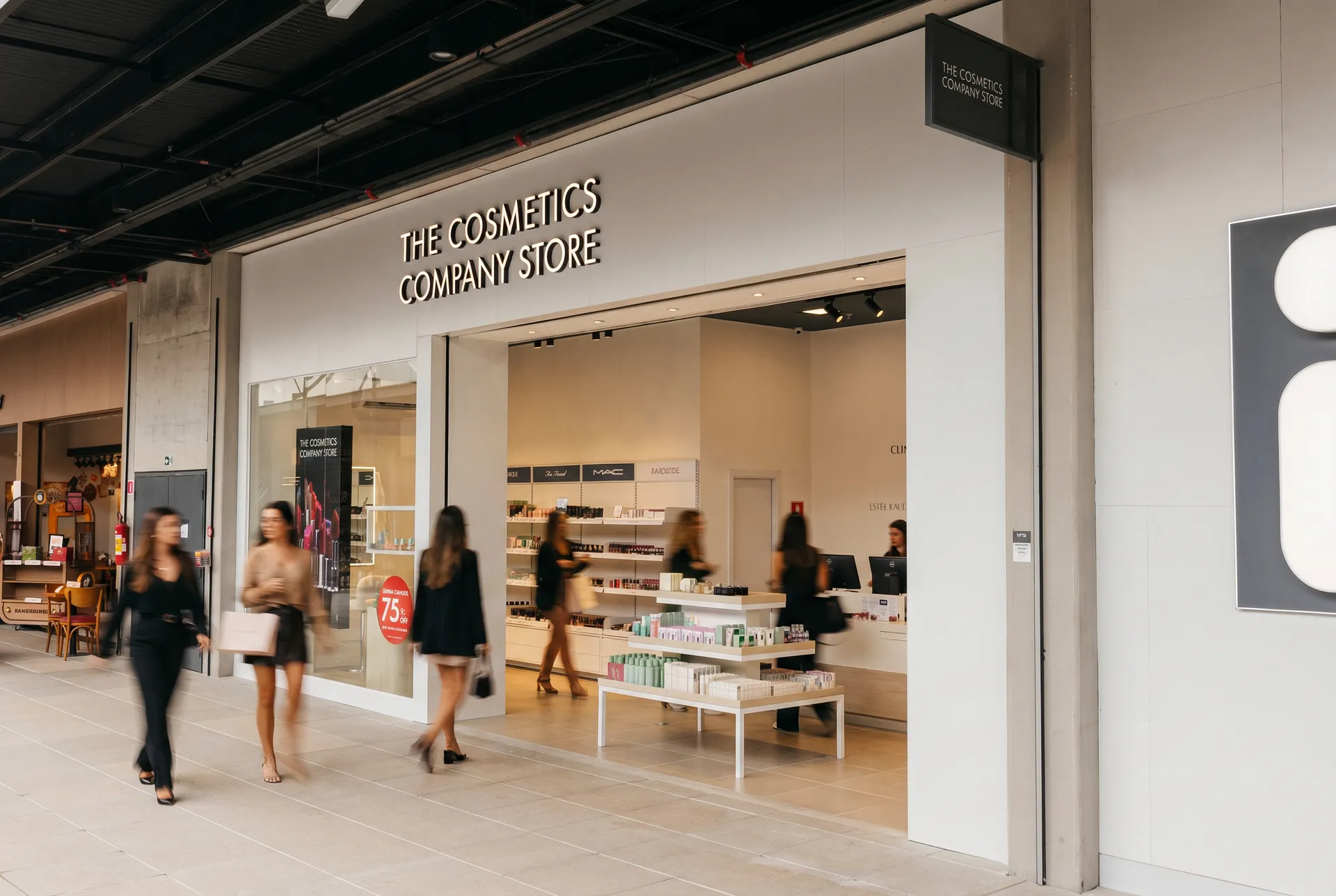 Estée Lauder — Retrofit de Marca — registro 15